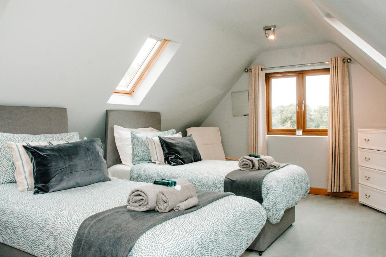 Cleobury Mortimer Holly Cottage, 2 Bed House, Sleeps 6 מראה חיצוני תמונה